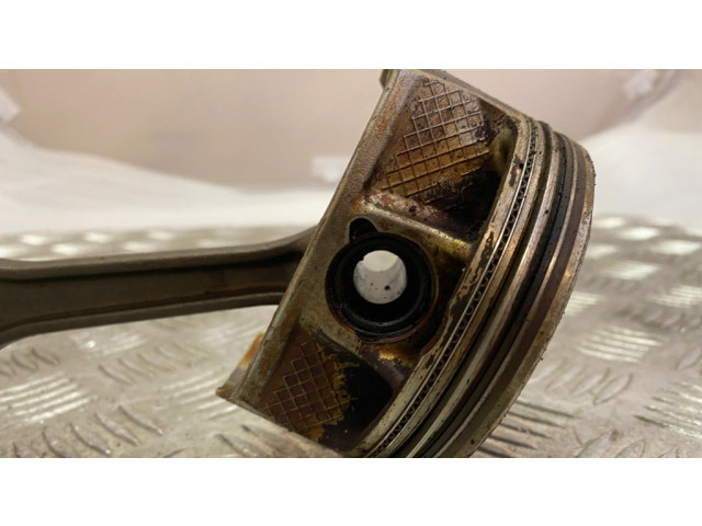 Píst 373AC, S107 Chrysler Pacifica pro benzínový motor 3.6