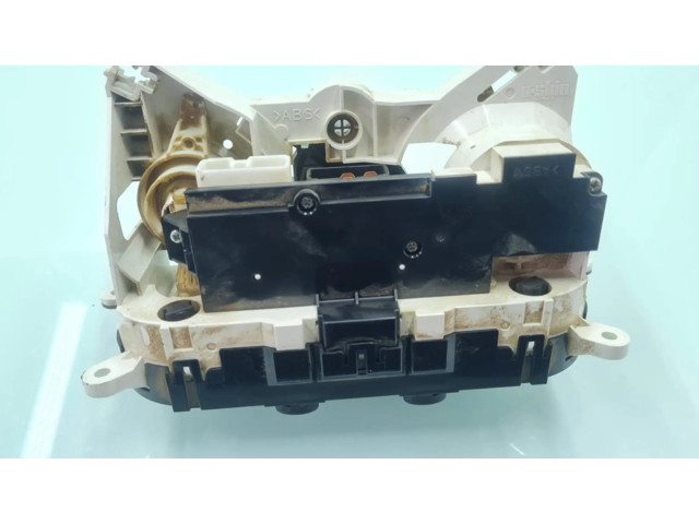 Блок управления климат-контролем Mitsubishi L200