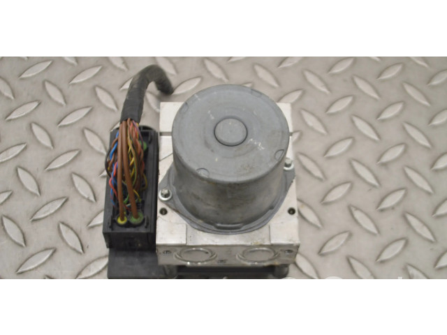 Блок АБС 6768550, 6850890 BMW Z4 E89 2009-2017 года