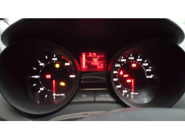 Přístrojová deska Seat Ibiza III (6L) 2002 6J0920801AX, E2-A1-18-7