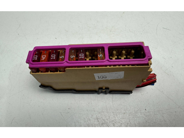 Блок предохранителей 8K0941824A   Audi A6 S6 C7 4G    