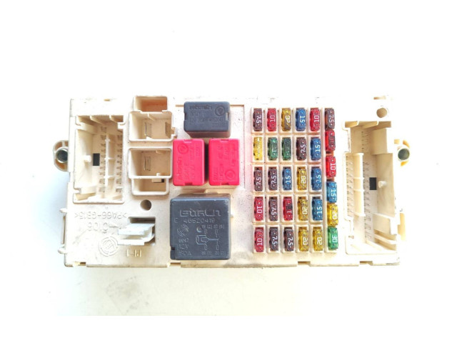Блок предохранителей 60684628, 501201800030 Alfa Romeo GT
