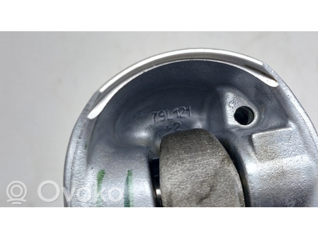 Поршень с шатуном DDYA 79L121 Audi Q2 - для дизельного двигателя 1.6