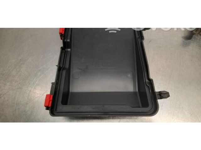 Pojistková skříňka 9678633380 Toyota Proace 2019