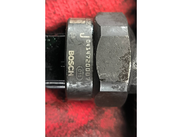 Форсунка 038130073F    Volkswagen Bora  AJM 