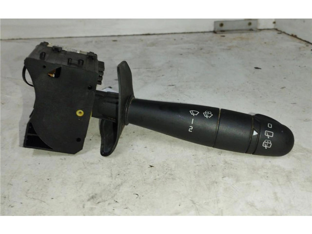 Переключатель дворников 8200792584, 0090086 Dacia Duster