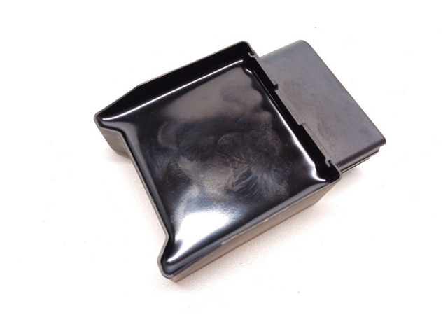 Блок управления топливного насоса 5Q0906093A Audi A1