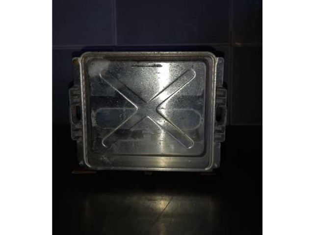 Блок управления двигателем Блок управления 770301278   Dacia Lodgy