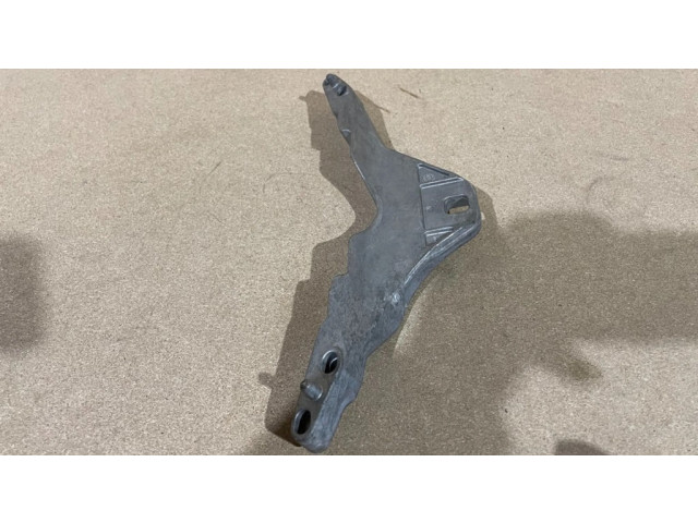 Другая деталь двигателя