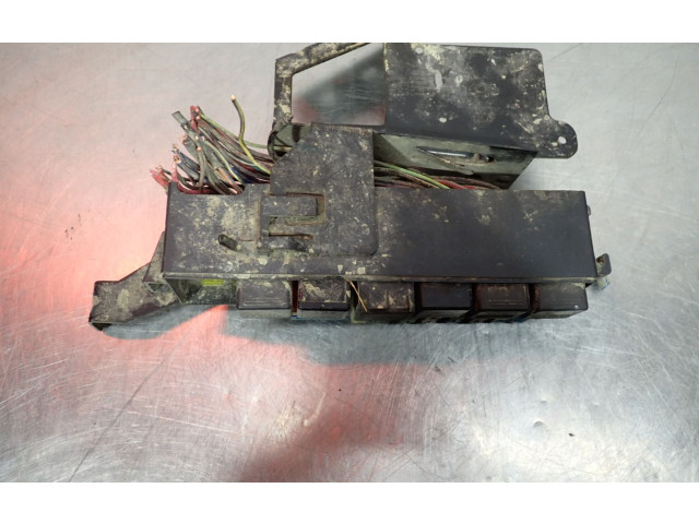 Блок предохранителей Jeep Grand Cherokee