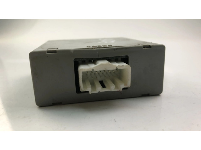 Блок управления Mitsubishi Outlander