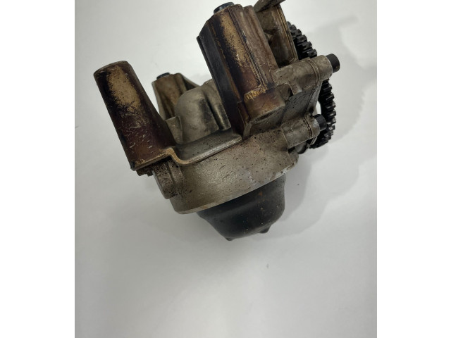 Масляный насос   03D115105  Skoda Fabia Mk2 (5J) 