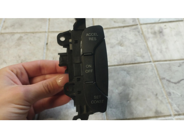 Кнопки рулевого колеса