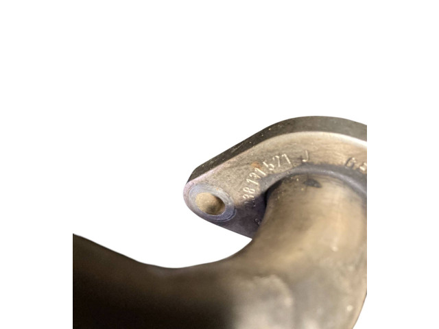 Топливная рампа 038129713J, 038129637B   Audi A3 S3 8L  