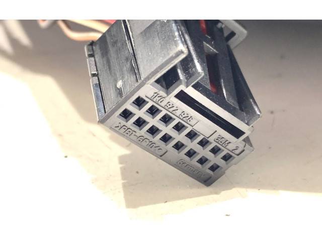 Зеркало электрическое Skoda Octavia Mk3 (5E) 2013 - 2019 года