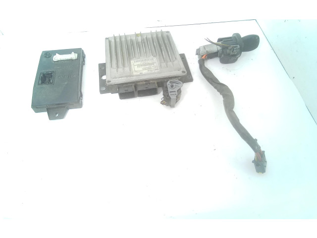 Комплект блоков управления 8200296328b, 8200296328B   Dacia Logan I