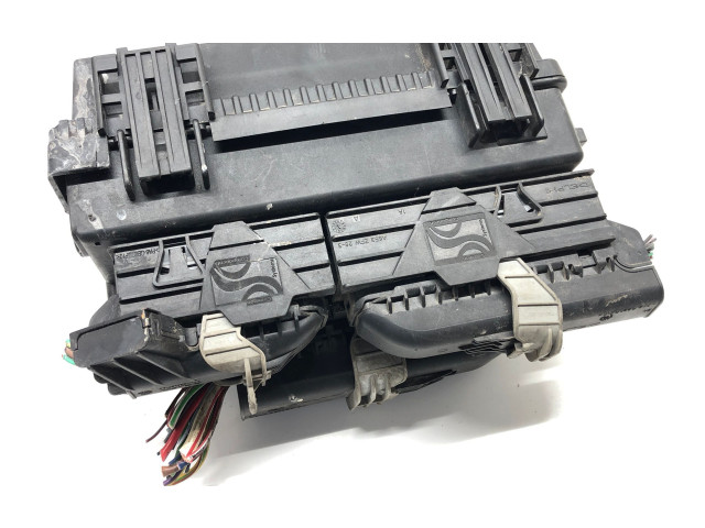 Блок предохранителей 51737885 Fiat Grande Punto