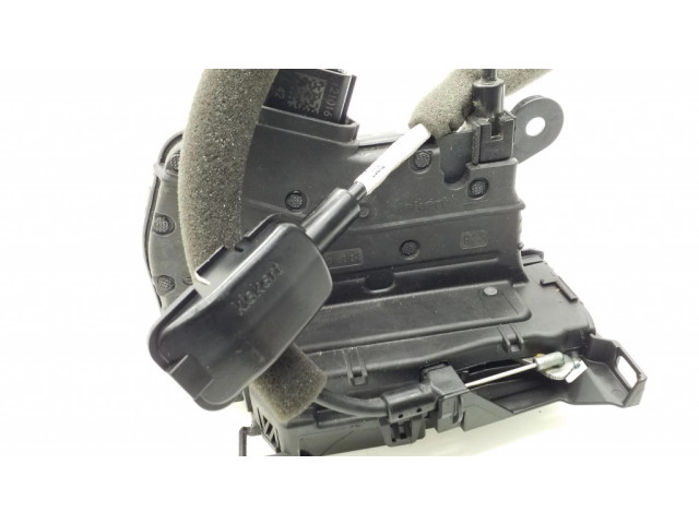 Задний замок