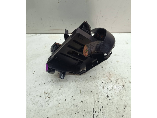 Блок предохранителей 5Q1941395 Audi A3 S3 8V