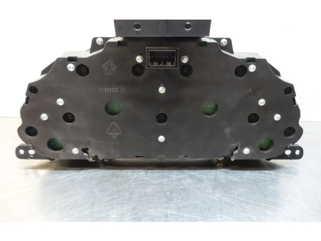 Панель приборов 04832731AC, 04832731AC   Jeep Cherokee III KJ       