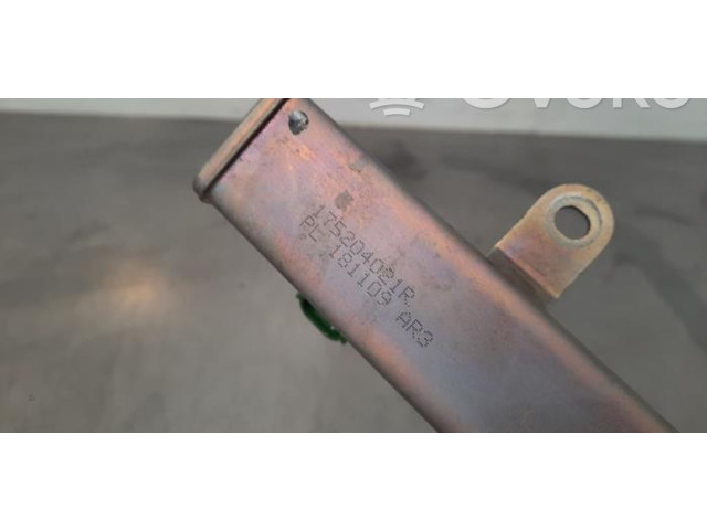 Топливная рампа 175204021R   Renault Clio V  