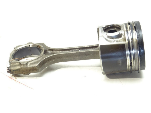 Поршень с шатуном N22A2 Honda CR-V