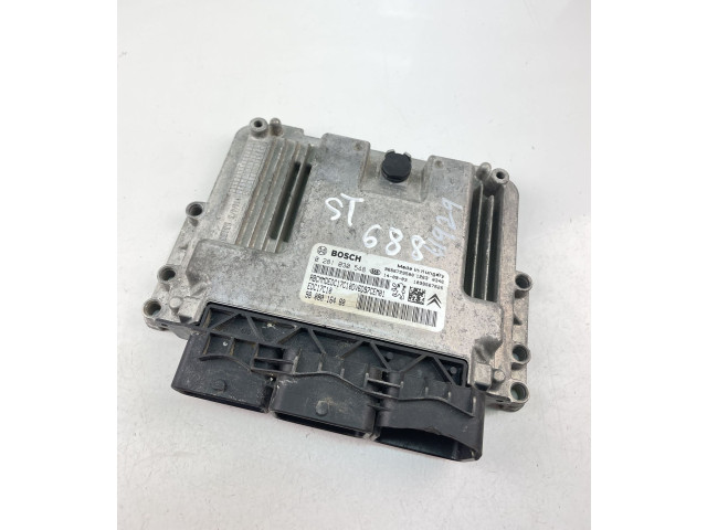 Блок управления двигателем Блок управления 9808016480, 0281030548 Peugeot 2008 I
