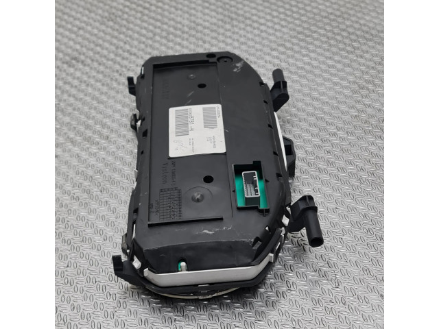 Přístrojová deska  Renault Clio III 2008 8200628781H, LHLA028554  