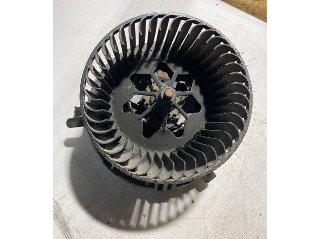 Вентилятор печки    1K1819015   Volkswagen Jetta V