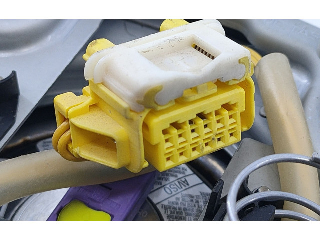 Подушка безопасности водителя 2K0880201F, E1-B6-51-1 Volkswagen Caddy