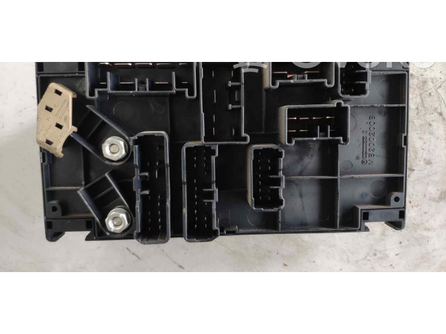 Блок предохранителей 82241SC070   Subaru Forester SH    