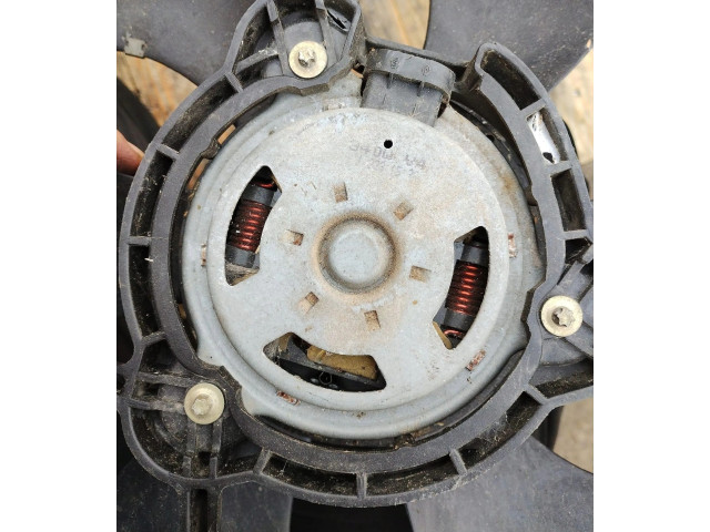 Вентилятор радиатора     820002563    Renault Vel Satis 2.2