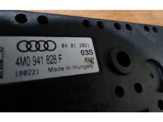 Pojistková skříňka Audi A8 S8 D5 2024