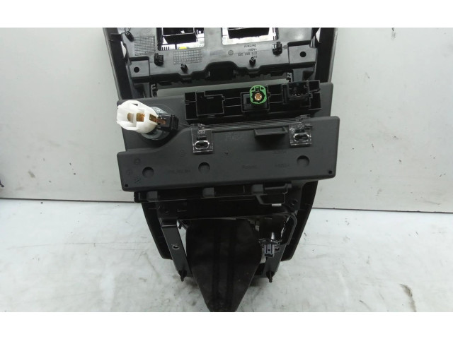 Блок управления климат-контролем 5G0980611 Volkswagen Touran II