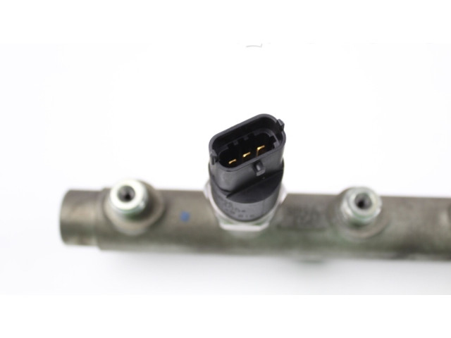 Vstřikovací lišta 445214024, 7700114017 Mitsubishi Space Star