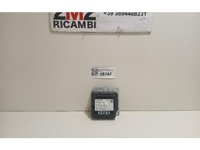 Блок подушек безопасности 52042475, 52042475   Jeep Renegade