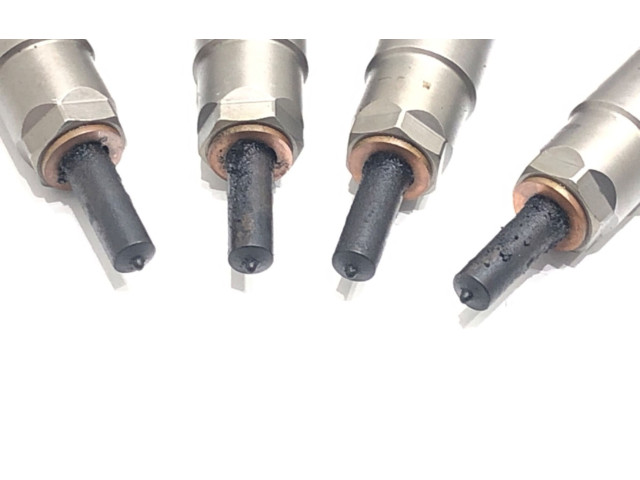 Комплект форсунок 05L130277E    Skoda Octavia Mk4   