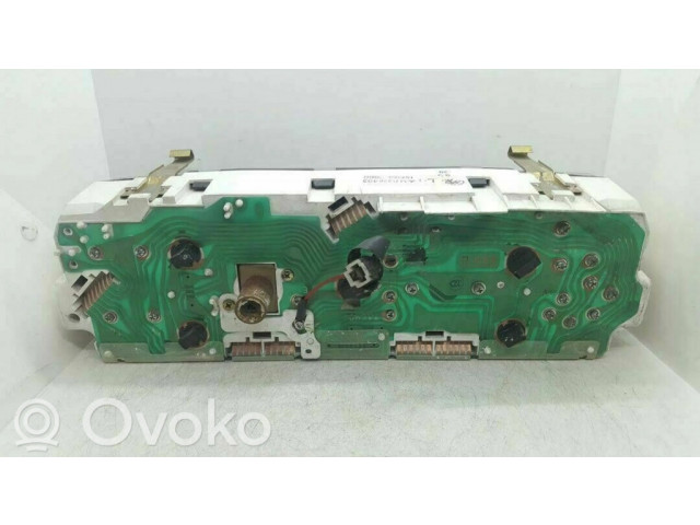 Přístrojová deska  Mitsubishi Galant Eterna 1986 1574007860  