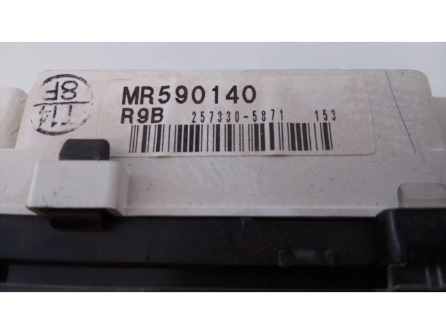 Панель приборов MR590140, 2573305871 Mitsubishi Montero