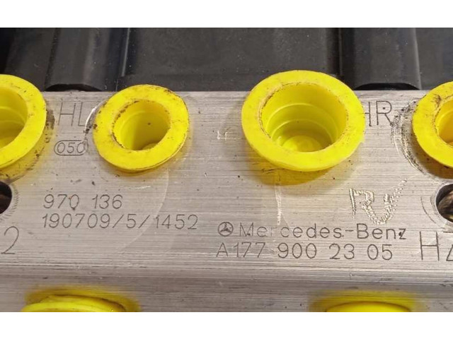 Přístrojová deska Mercedes-Benz CLA C118 X118 2022 A1779002305, 2265106582