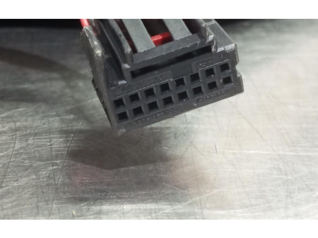 Зеркало электрическое        Volkswagen Touran I  2003 - 2010 года   