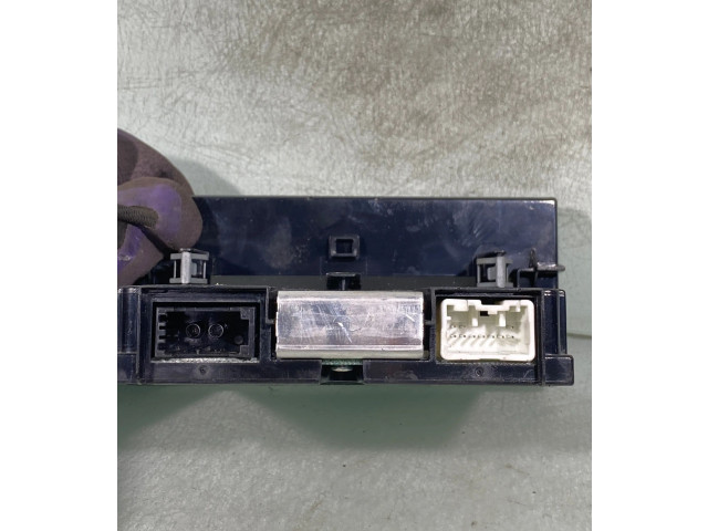 Дисплей 31268055 Volvo C30