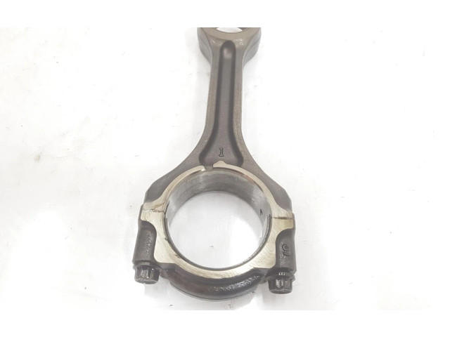 Шатун 4N13 1115A384, 1115A384 Mitsubishi ASX