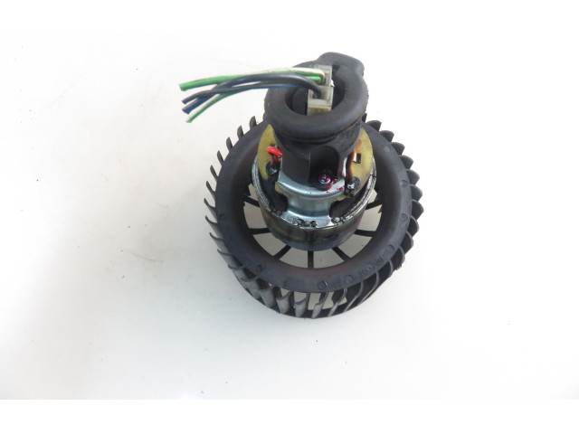 Вентилятор печки Audi A6 S6 C4 4A