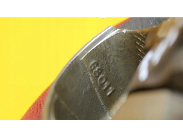 Поршень с шатуном 72L71 Renault Clio IV