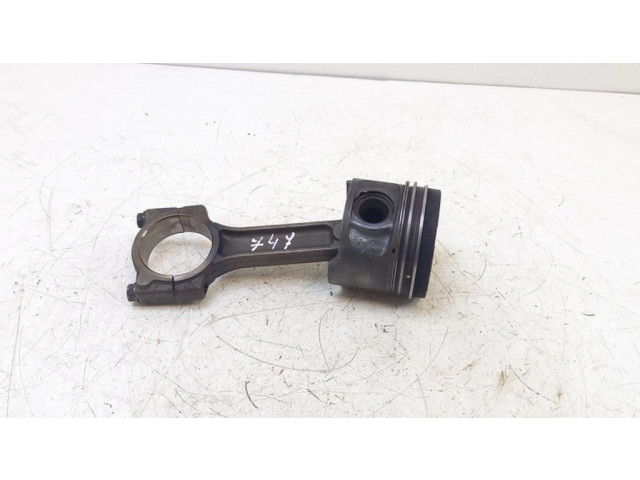 Píst 07657H   Mercedes-Benz Citan W415  pro naftový motor 1.5  