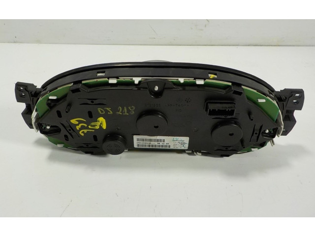 Панель приборов 248105706R, 248103023R Dacia Sandero