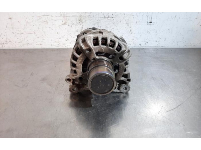 Генератор 04E903021M Volkswagen Golf VII