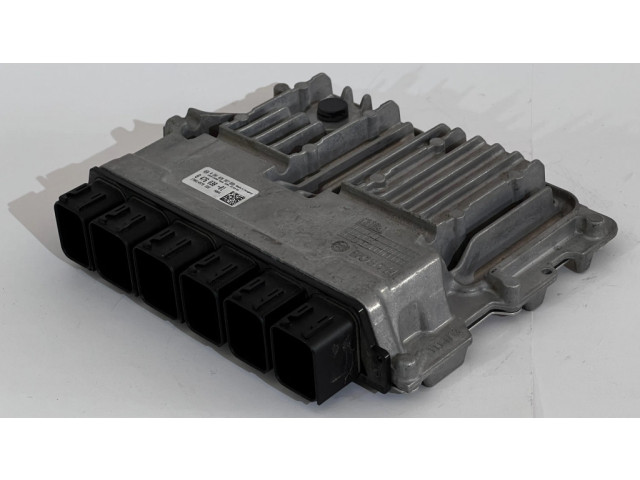 Řídící jednotka 8476038, 0281035557   BMW 5 G30 G31 2017