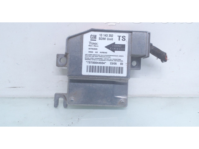 Блок подушек безопасности 13143352, 327963935   Opel Combo C